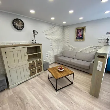 아파트 Woodstone Loft 리가